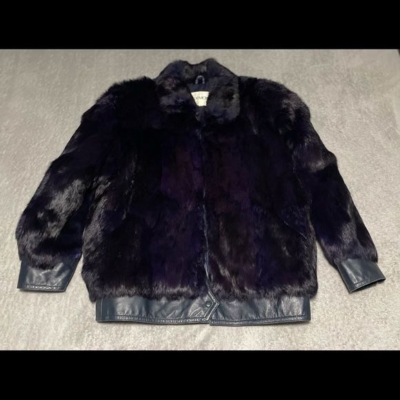 𝅺Vintage Mademoiselle rabbit fur jacket size medium. EUC. - Picture 1 of 8